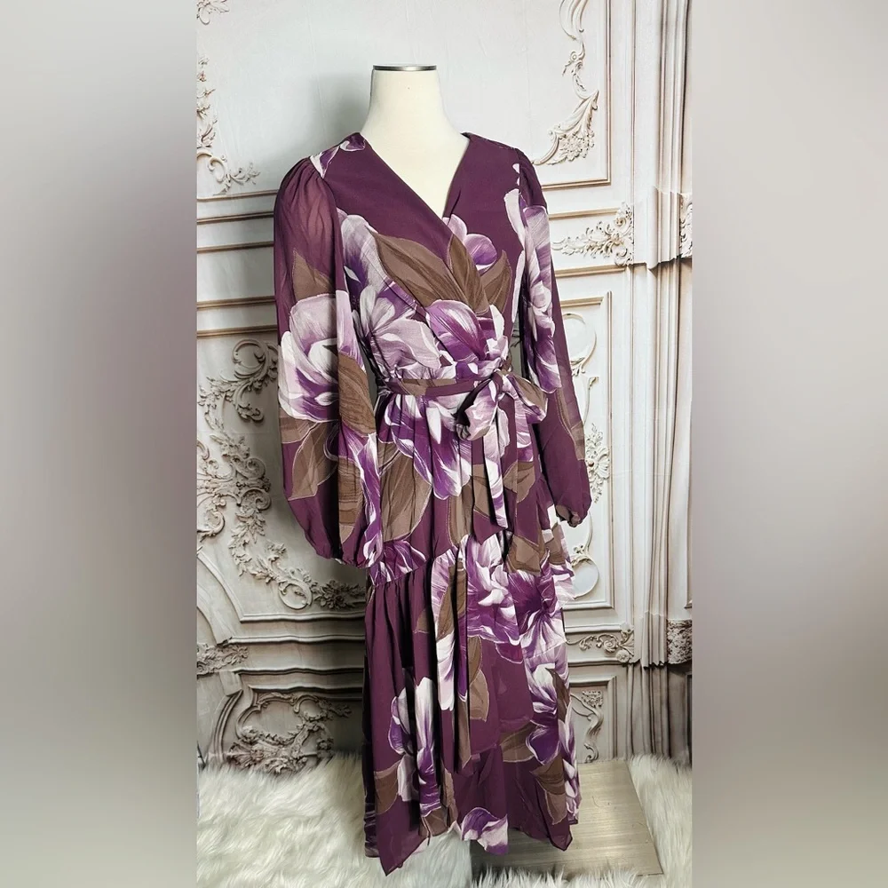 Chic Long Sleeve Floral Maxi Dress - Picture 5 of 9